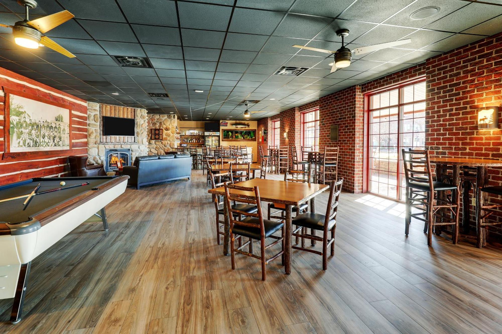 Stoney Creek Hotel Moline Extérieur photo